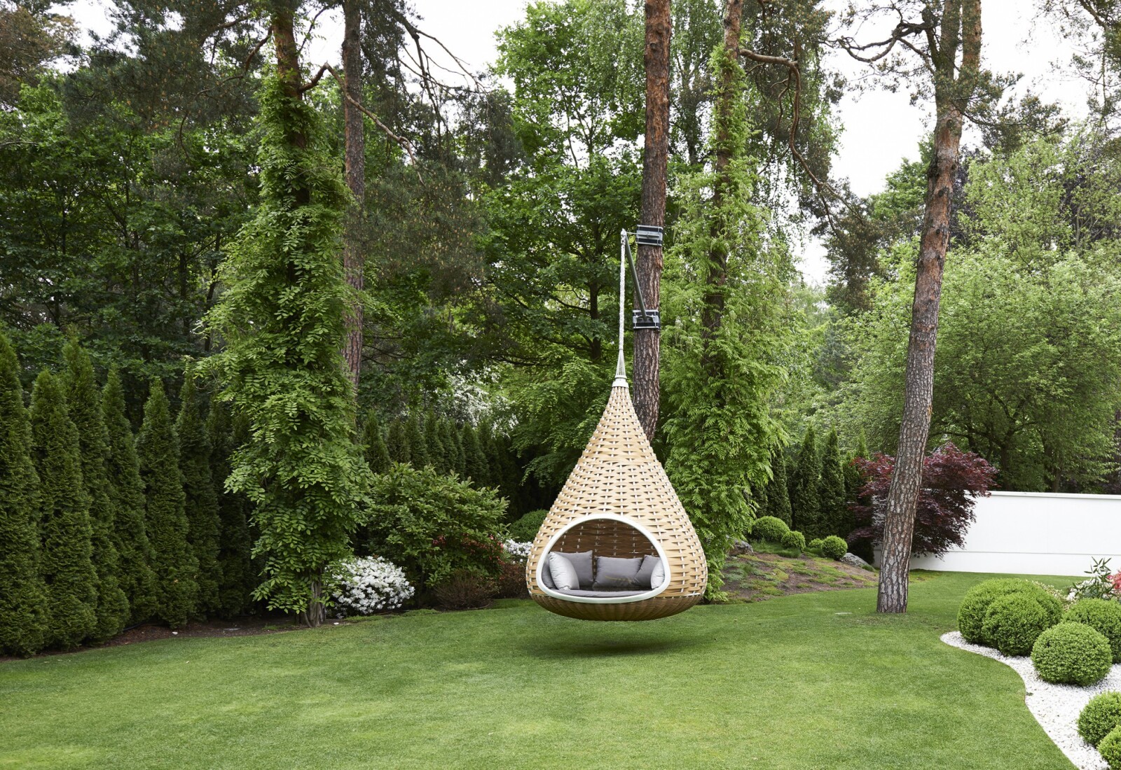 Hier sehen Sie ein Bild von Outdoor Cocoon - RAUM contemporary interior